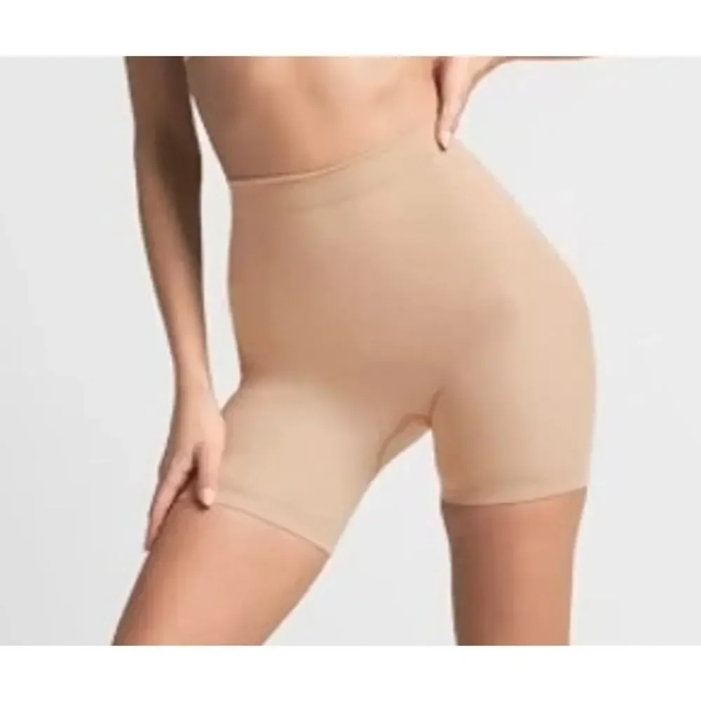 Nwt SKIMS Everyday Sculpt Mid Thigh Shorts Size M Clay SH-SHO-2152